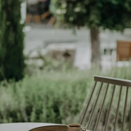 Bernadet Szálloda *