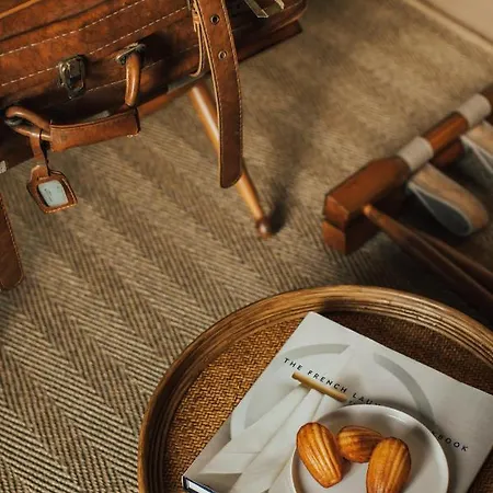 Bernadet فندق ألاتشاتي