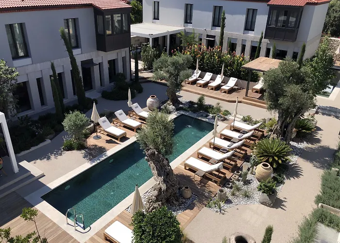 Bernadet Hotel Alaçatı